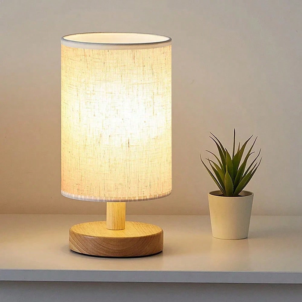 Lighting Christmas Decor - モダンな北欧風の木製と布製の装飾テーブルランプ。寝室のベッドサイド照明、書斎、またはゲストハウスの小さなLEDナイトライトとして最適です。 優れた室内照明として最適で、クリスマスにもぴったりです。SR260327144401643282873