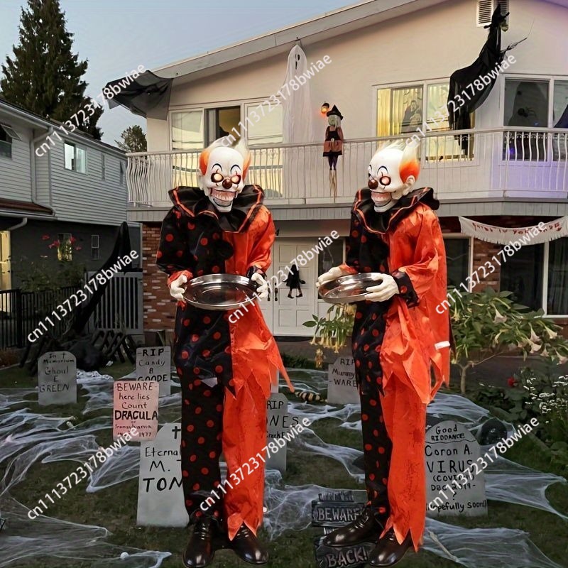 ハロウィーンの屋外装飾で、不気味なピエロの像が光り輝く。 - Up Lighting Decor のレビューと価格