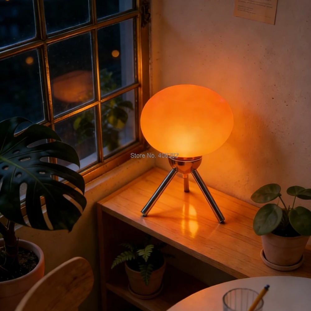 バウハウス様式のミッドセンチュリー・ガラス製マッシュルーム型 - Decor Lighting Lamps のレビューと価格
